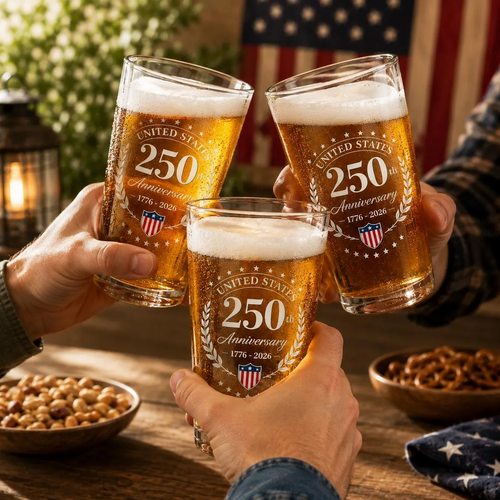 250th Anniversary Pint Glass, USA 1776-2026 Beer Glass, Patriotic American Pub Glass, Independence Day Gift, Bicentennial Celebration Cup