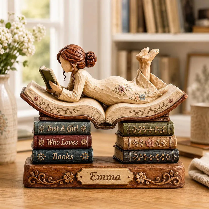 Custom Book Lover Wooden Block design detail